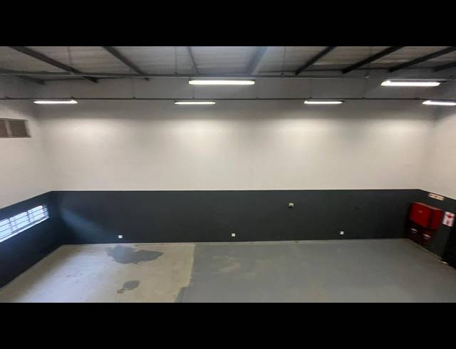 452M² WAREHOUSE TO LET IN SILVERTON